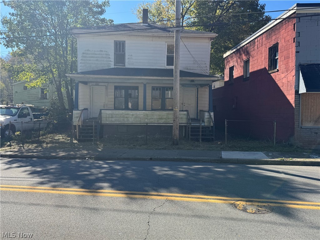 1232 Sinclair Steubenville OH 43952