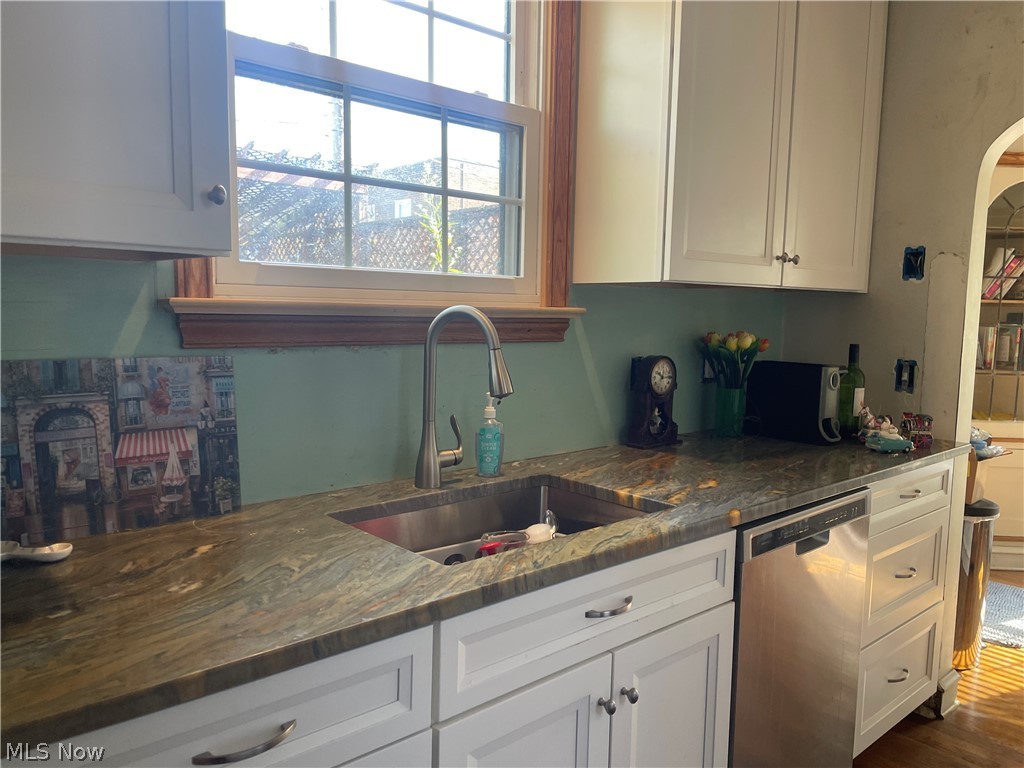 2891 Ludlow Road Cleveland OH 44120