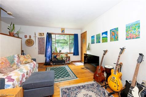 1813 Burbank Road Wooster OH 44691