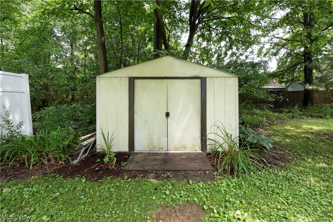 1813 Burbank Road Wooster OH 44691