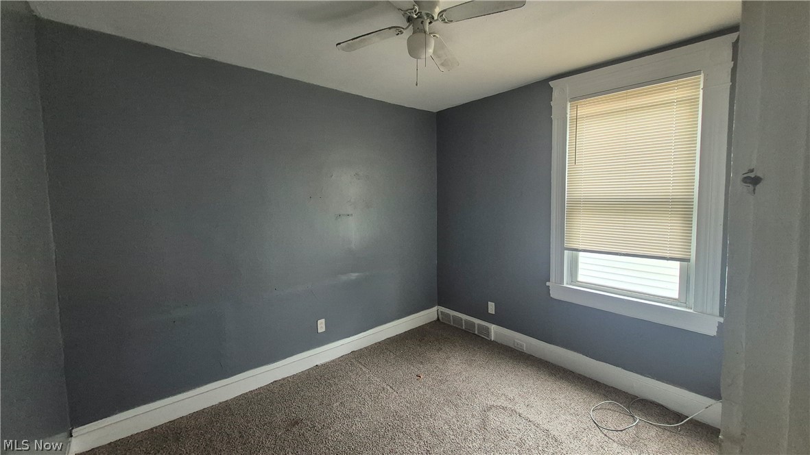 1261 E 99 Street Cleveland OH 44108