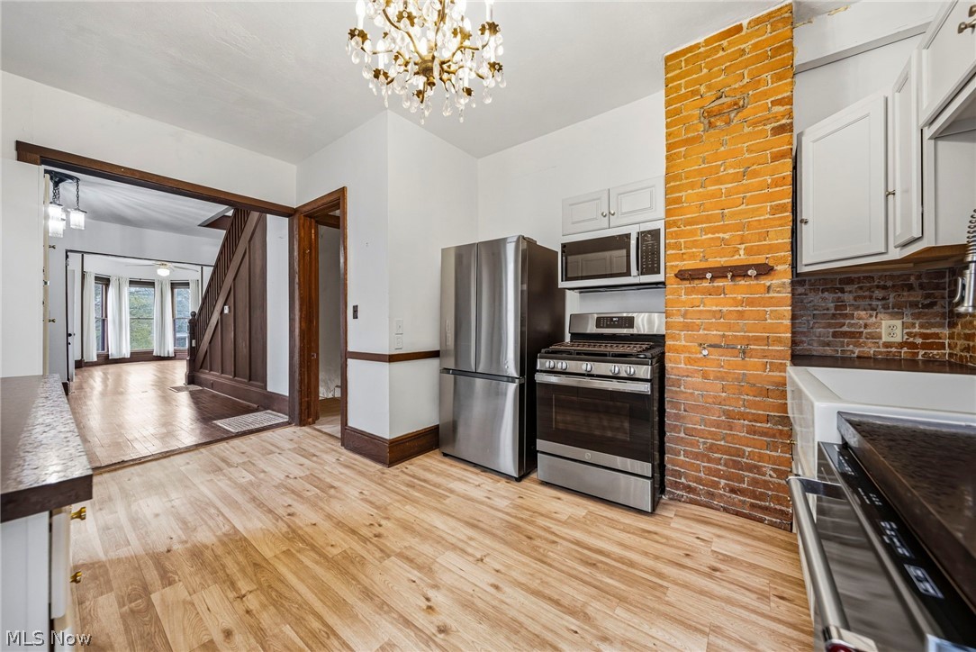 214 N Hambden Street Chardon OH 44024