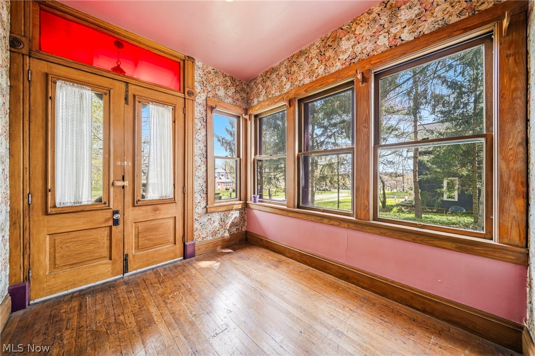 214 N Hambden Street Chardon OH 44024