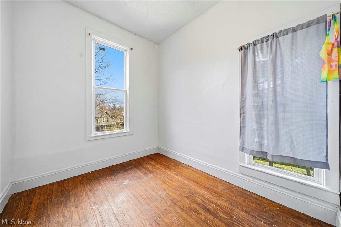 214 N Hambden Street Chardon OH 44024