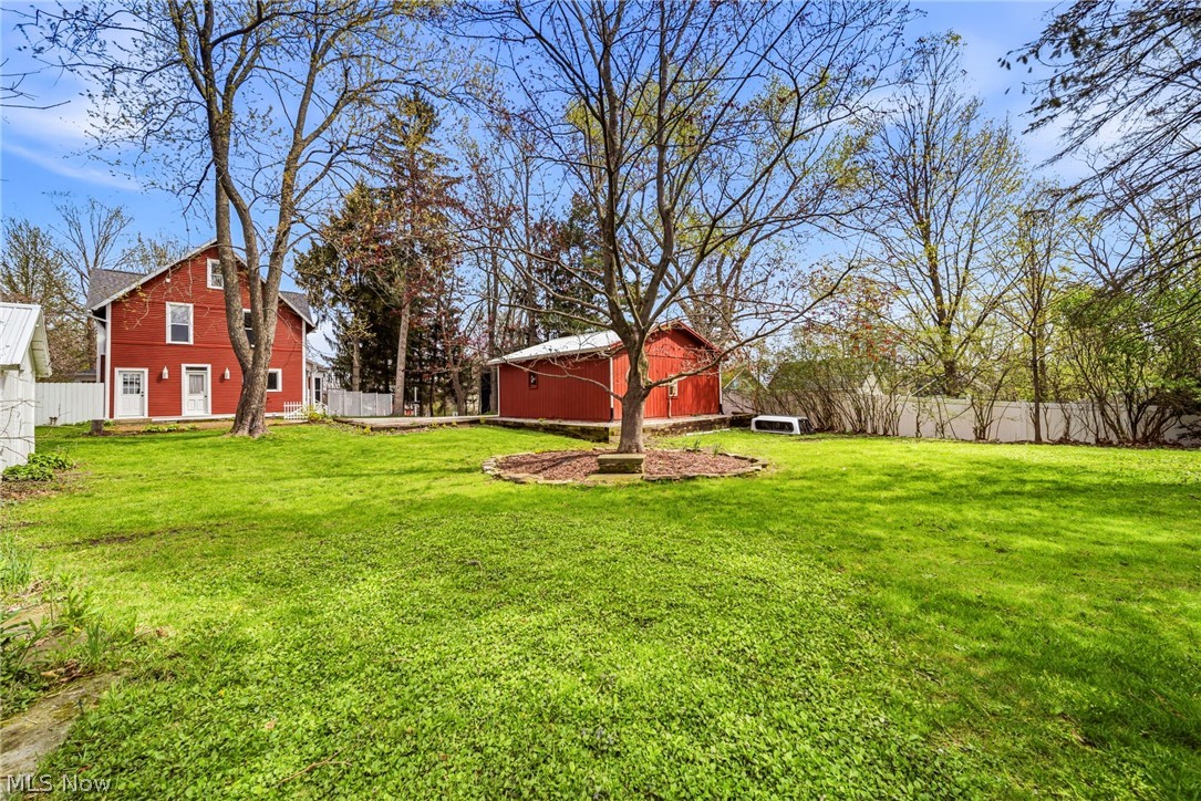 214 N Hambden Street Chardon OH 44024
