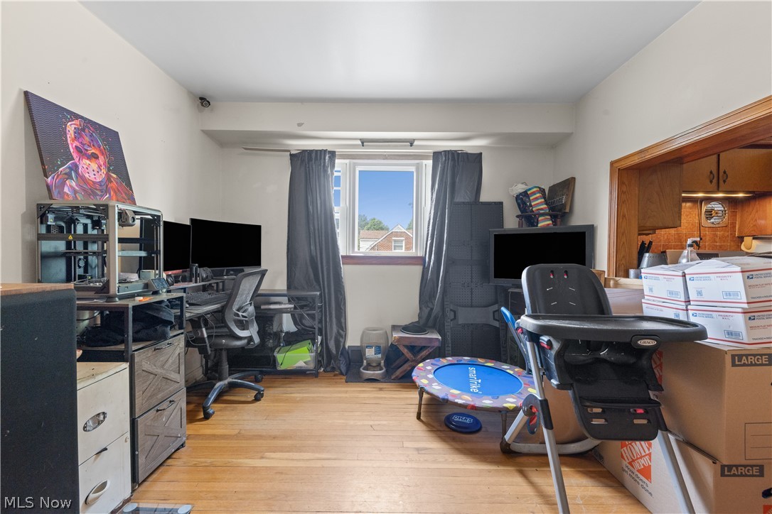 121 E Ralston Avenue Akron OH 44301