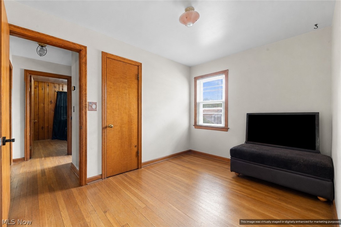 121 E Ralston Avenue Akron OH 44301