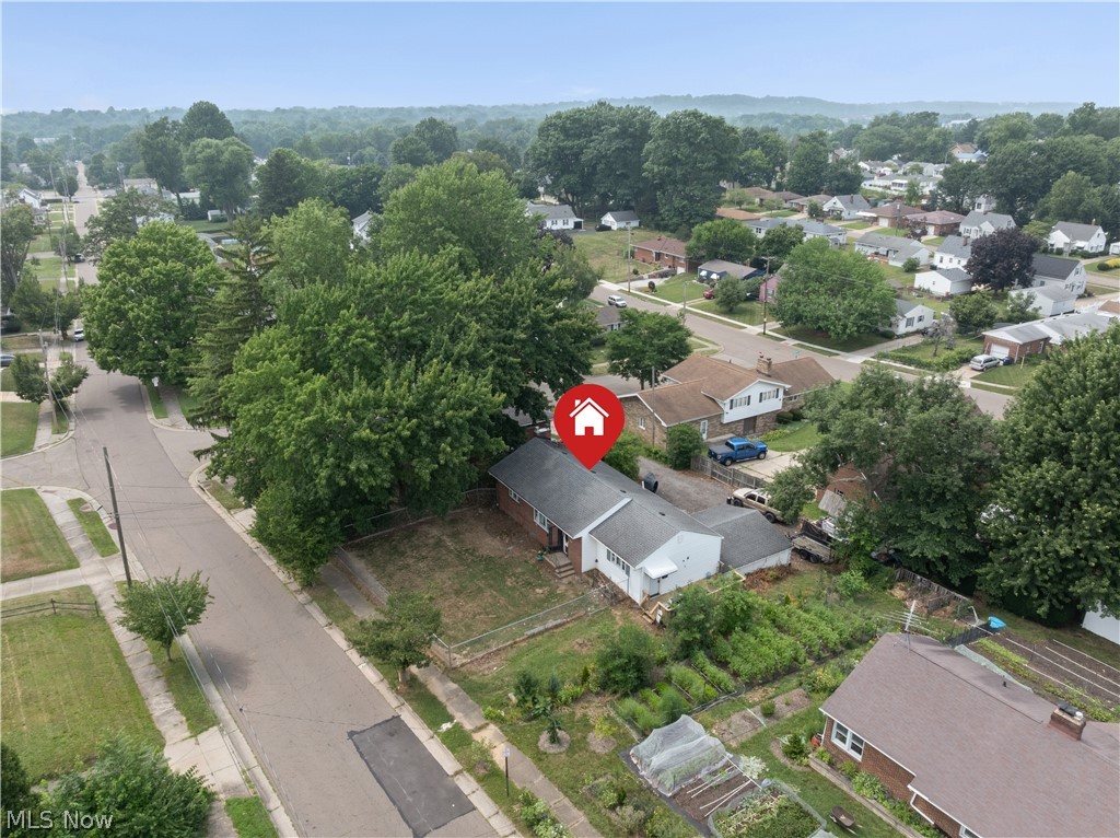 121 E Ralston Avenue Akron OH 44301
