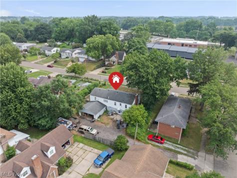 121 E Ralston Avenue Akron OH 44301