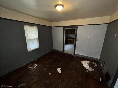 6538 Newman Avenue Cleveland OH 44127