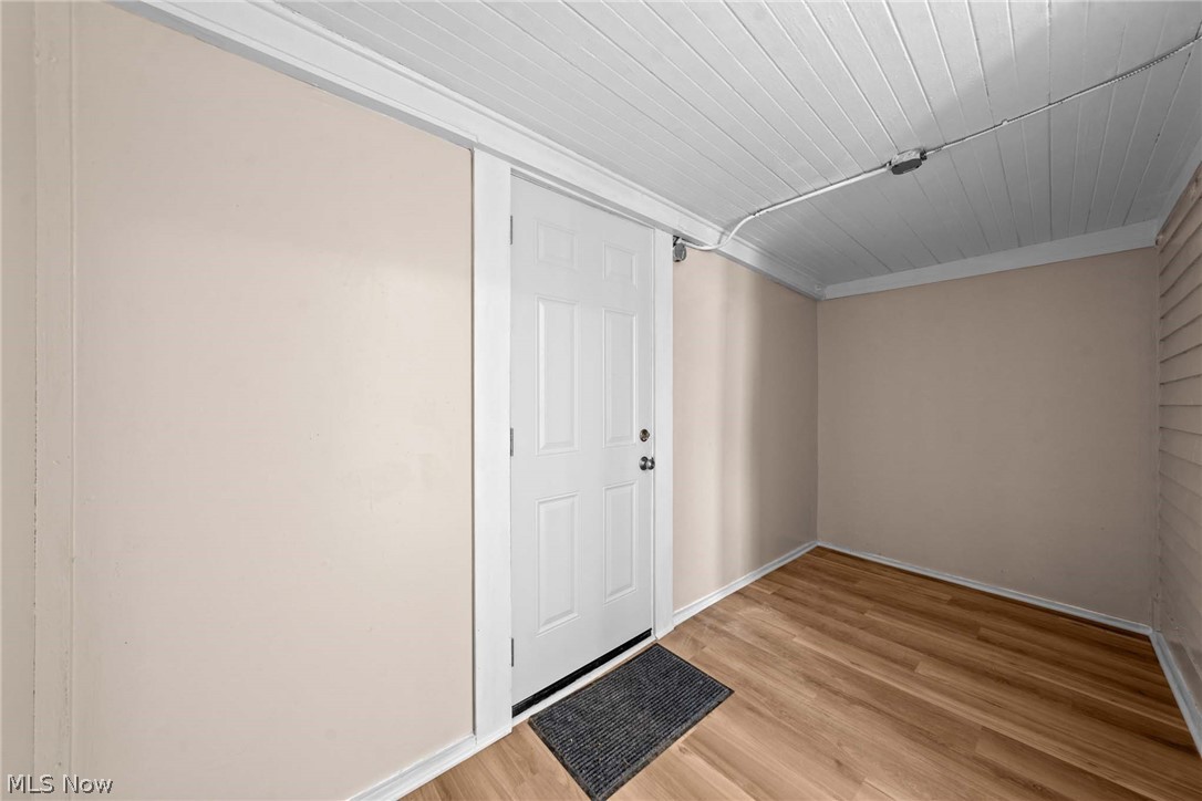 3325 W 98th Street Cleveland OH 44102