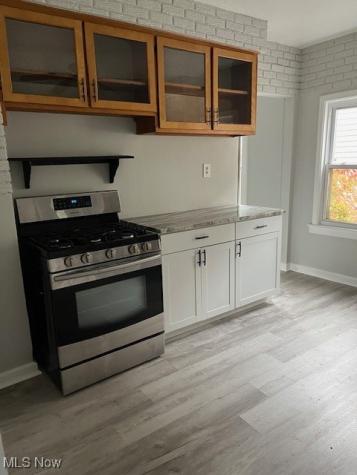 1975 E 124th Place Cleveland OH 44106