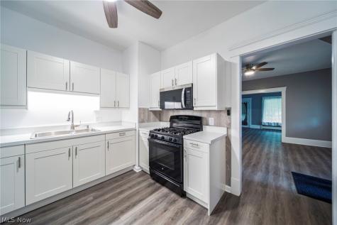 7224 Burridge Avenue Mentor OH 44060