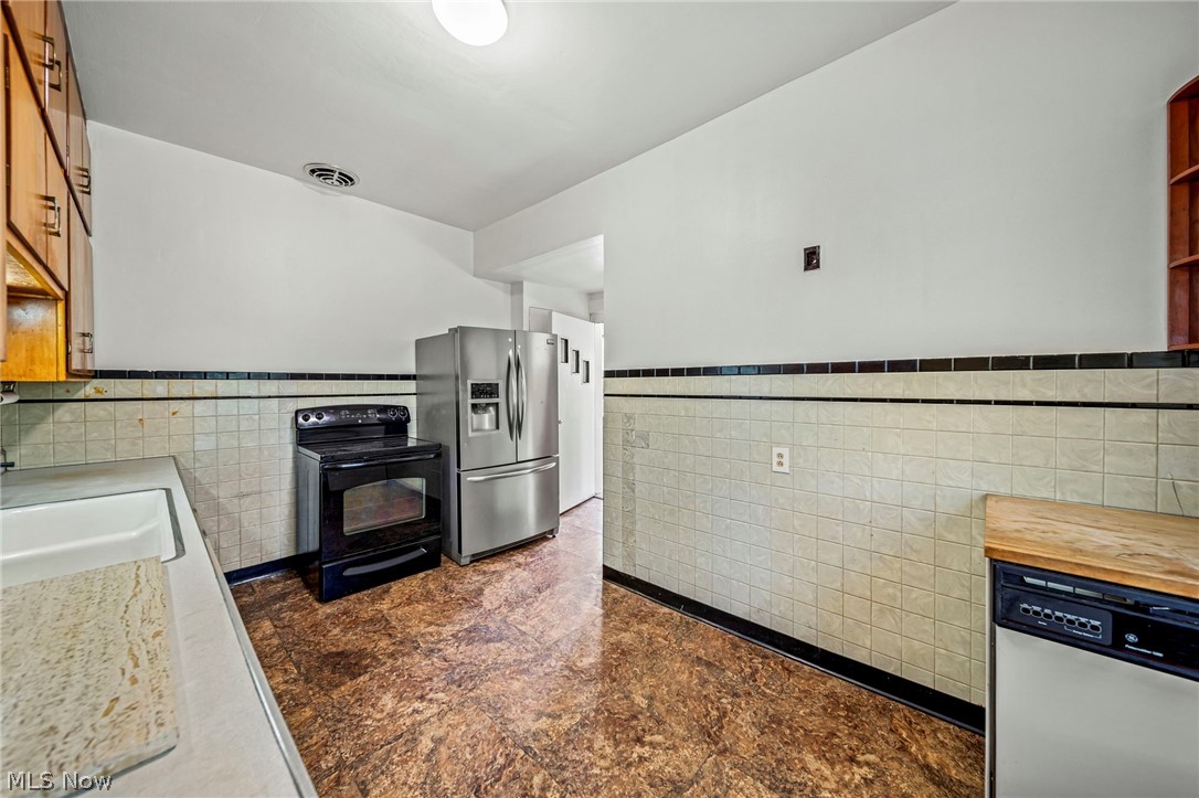 7224 Burridge Avenue Mentor OH 44060