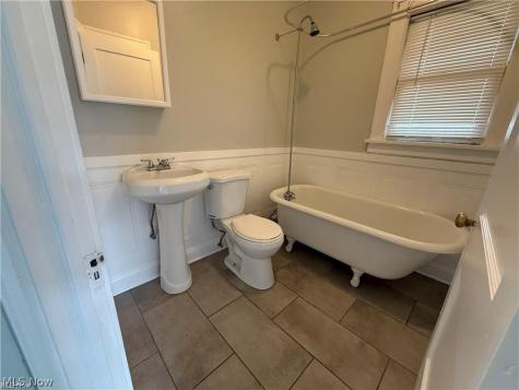 3241 Kildare Road Cleveland Heights OH 44118