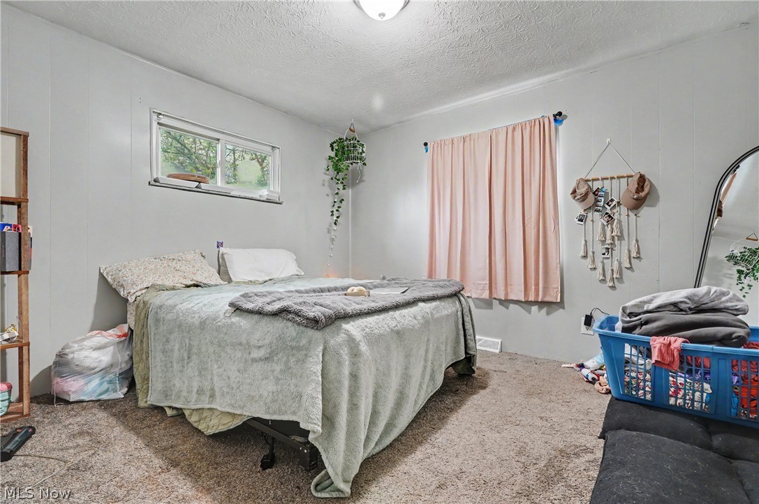 639 Fulmer Avenue Akron OH 44312