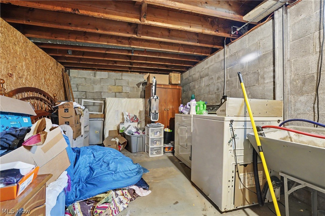 639 Fulmer Avenue Akron OH 44312