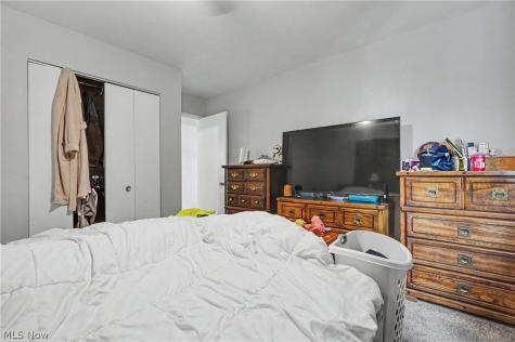 639 Fulmer Avenue Akron OH 44312