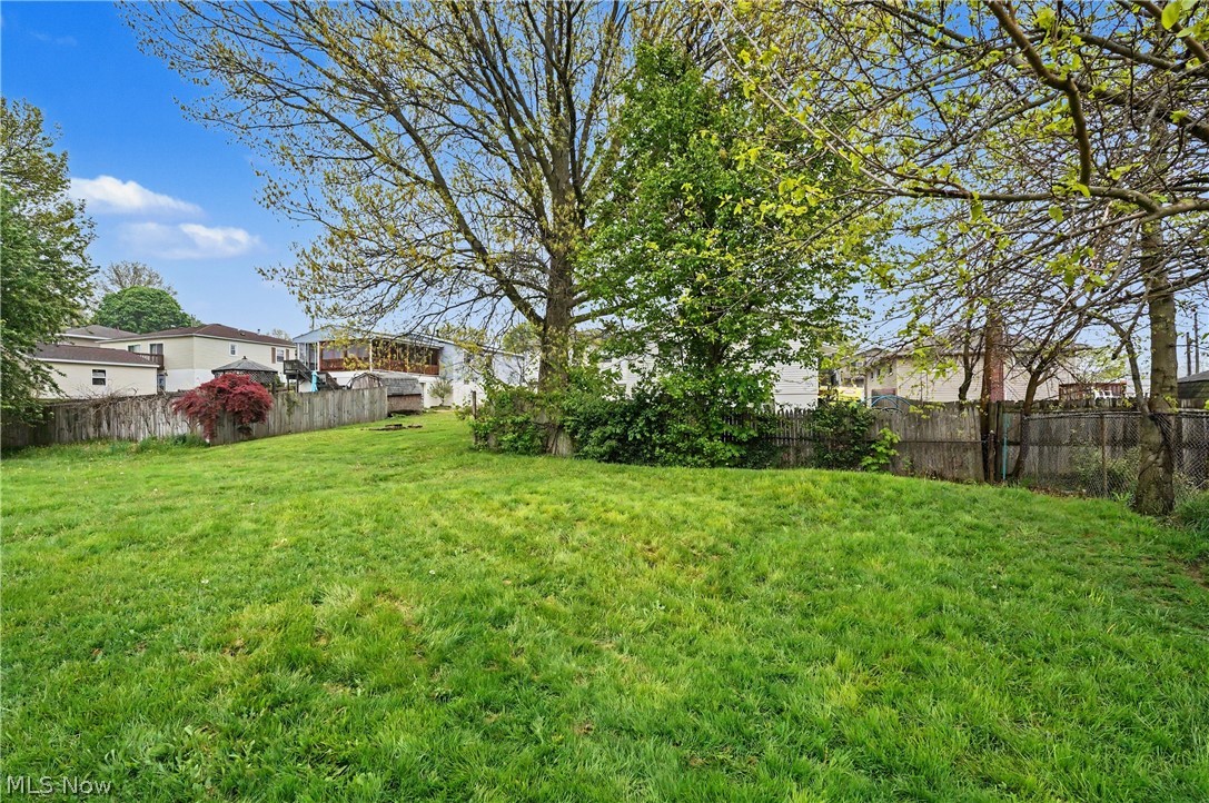 639 Fulmer Avenue Akron OH 44312