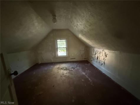 12018 Griffing Avenue Cleveland OH 44120