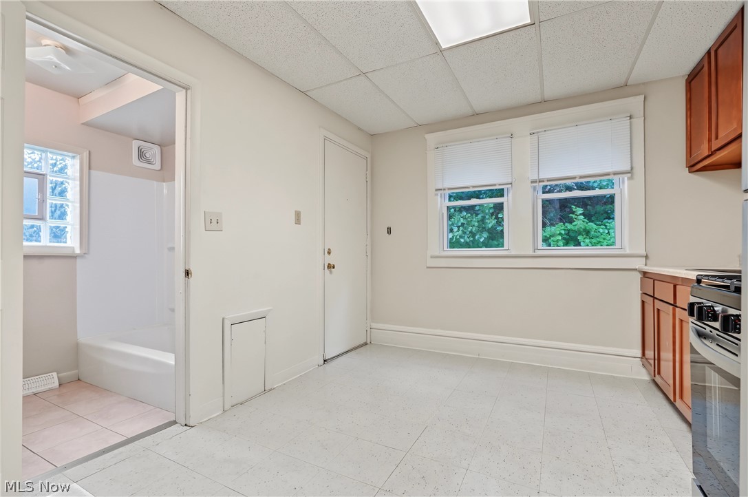 49 & 51 N Valley Street Akron OH 44303
