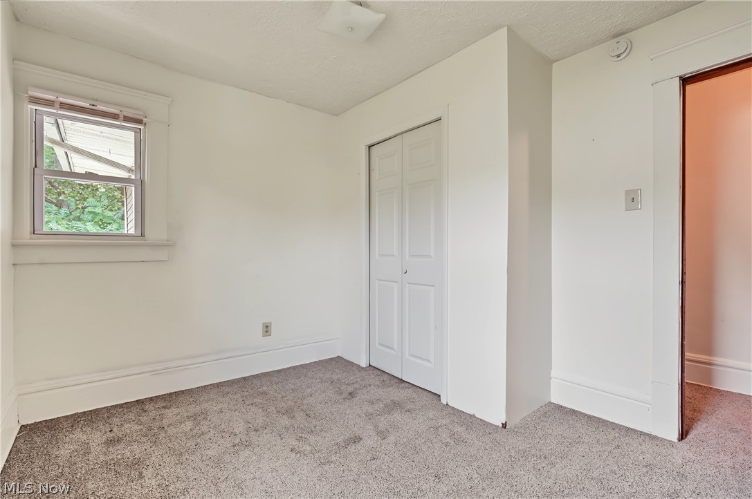 49 & 51 N Valley Street Akron OH 44303