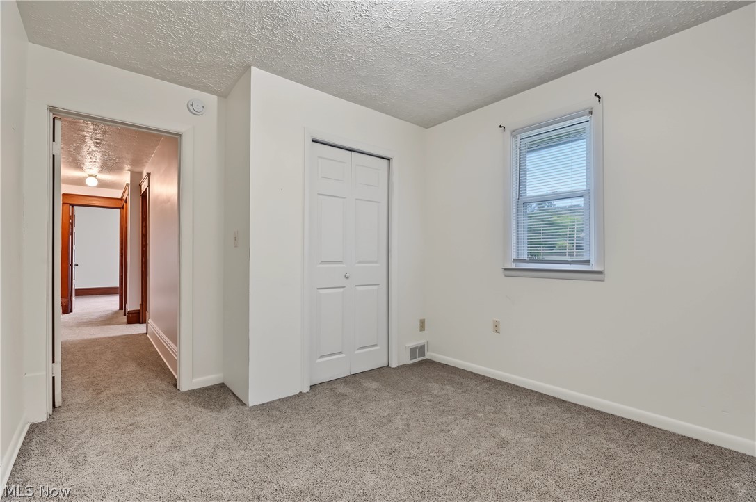 49 & 51 N Valley Street Akron OH 44303