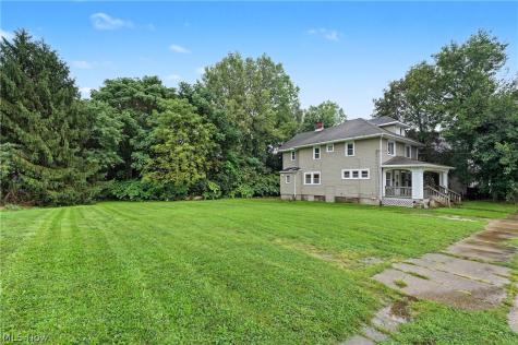 49 & 51 N Valley Street Akron OH 44303