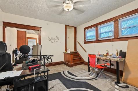 49 & 51 N Valley Street Akron OH 44303
