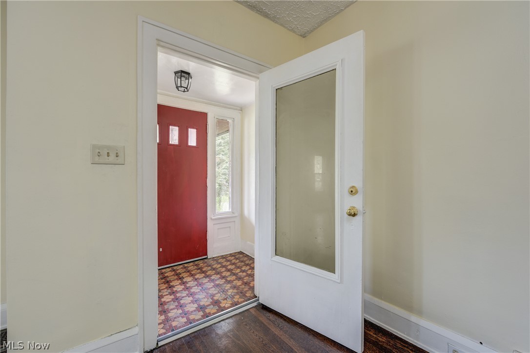 1671 Lee Road Cleveland Heights OH 44118