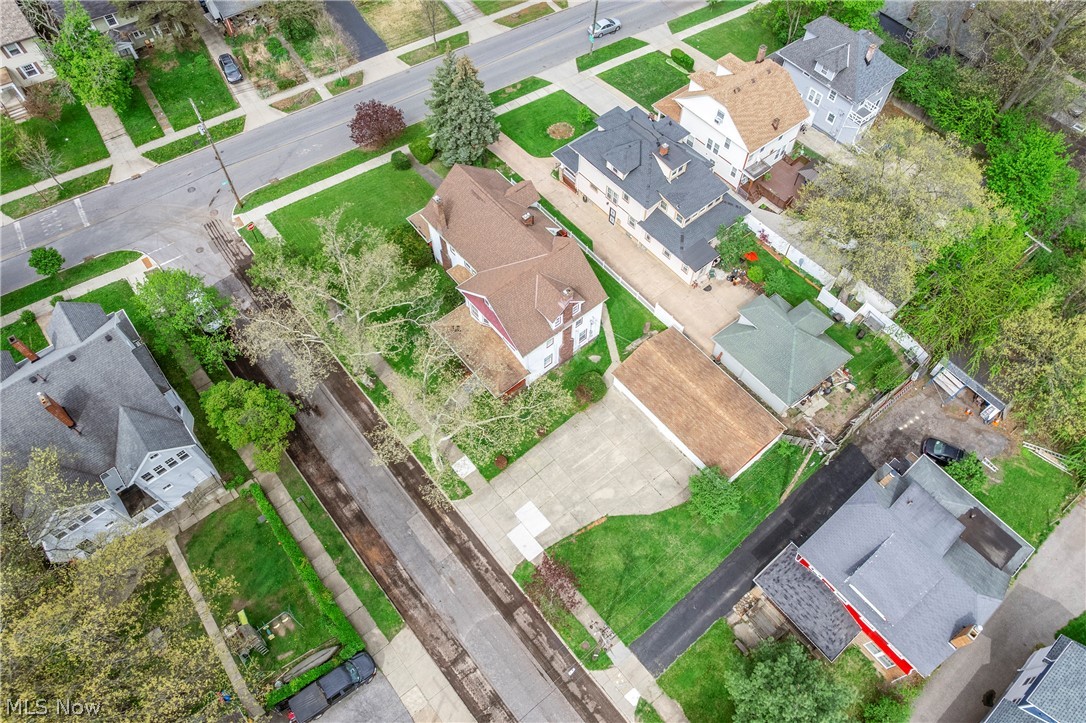1671 Lee Road Cleveland Heights OH 44118