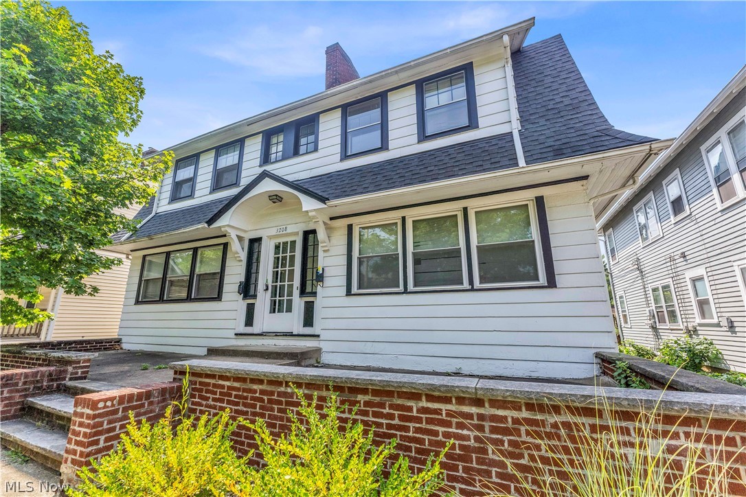 3208 Euclid Heights Boulevard Cleveland Heights OH 44118