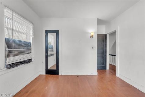 3208 Euclid Heights Boulevard Cleveland Heights OH 44118