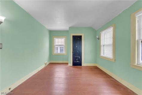 3208 Euclid Heights Boulevard Cleveland Heights OH 44118