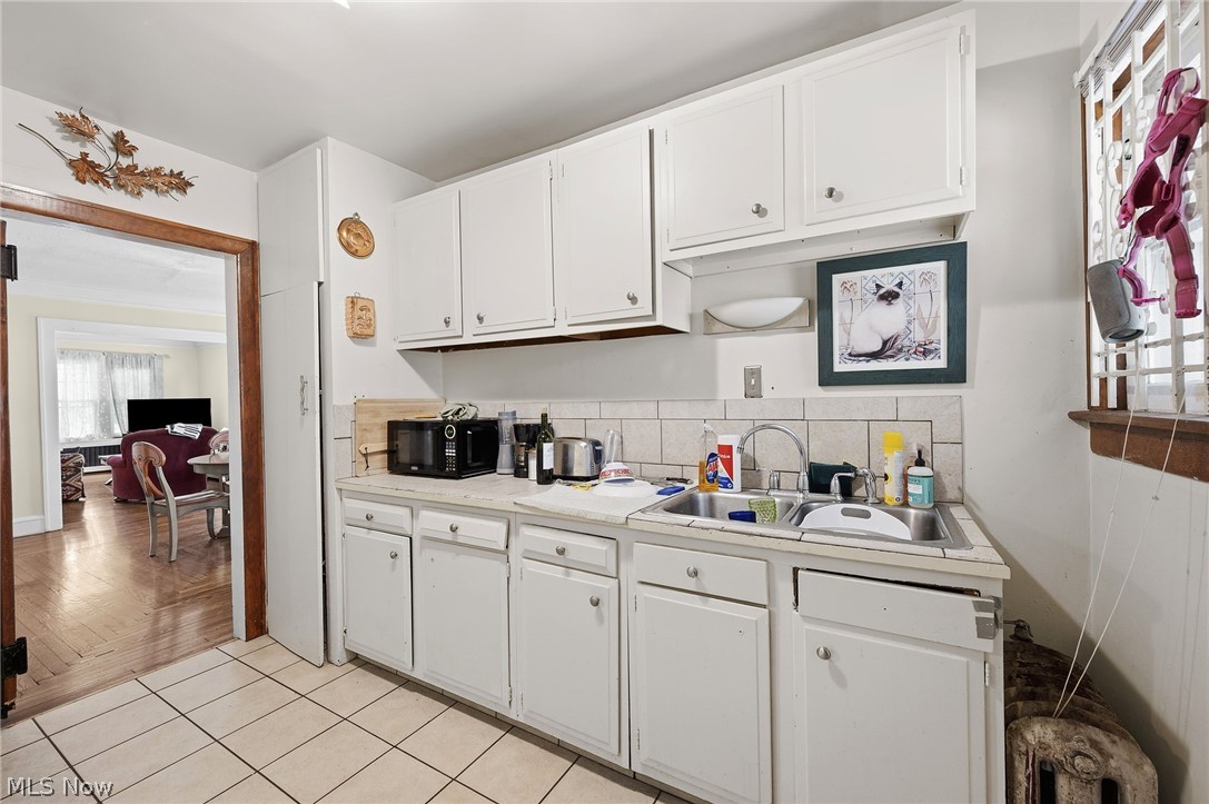 2834 Ludlow Road Cleveland OH 44120
