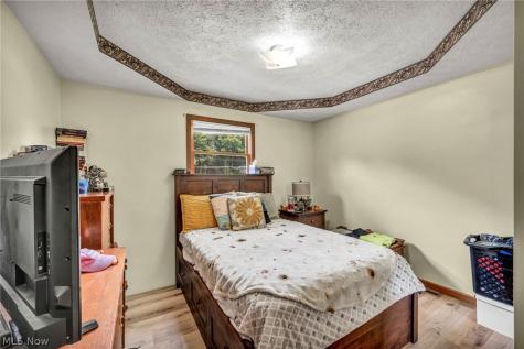 1202 Lawrence Road NE Canton OH 44705