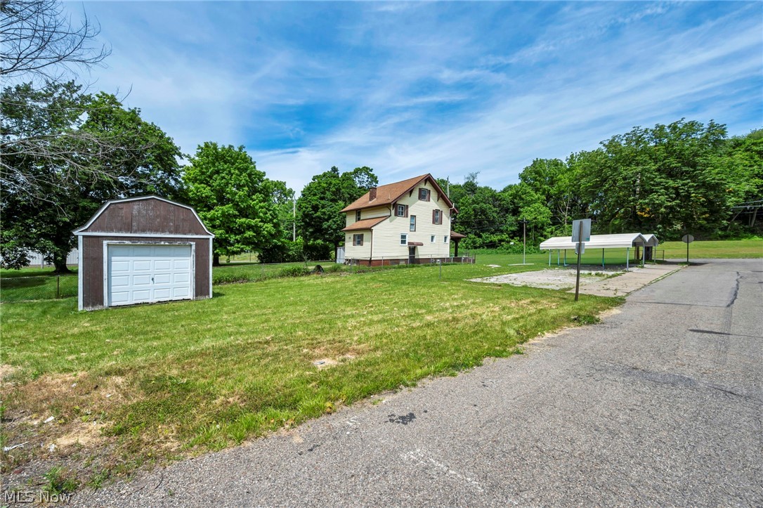 1202 Lawrence Road NE Canton OH 44705