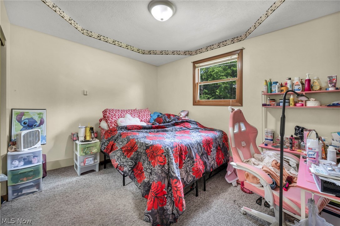 1202 Lawrence Road NE Canton OH 44705
