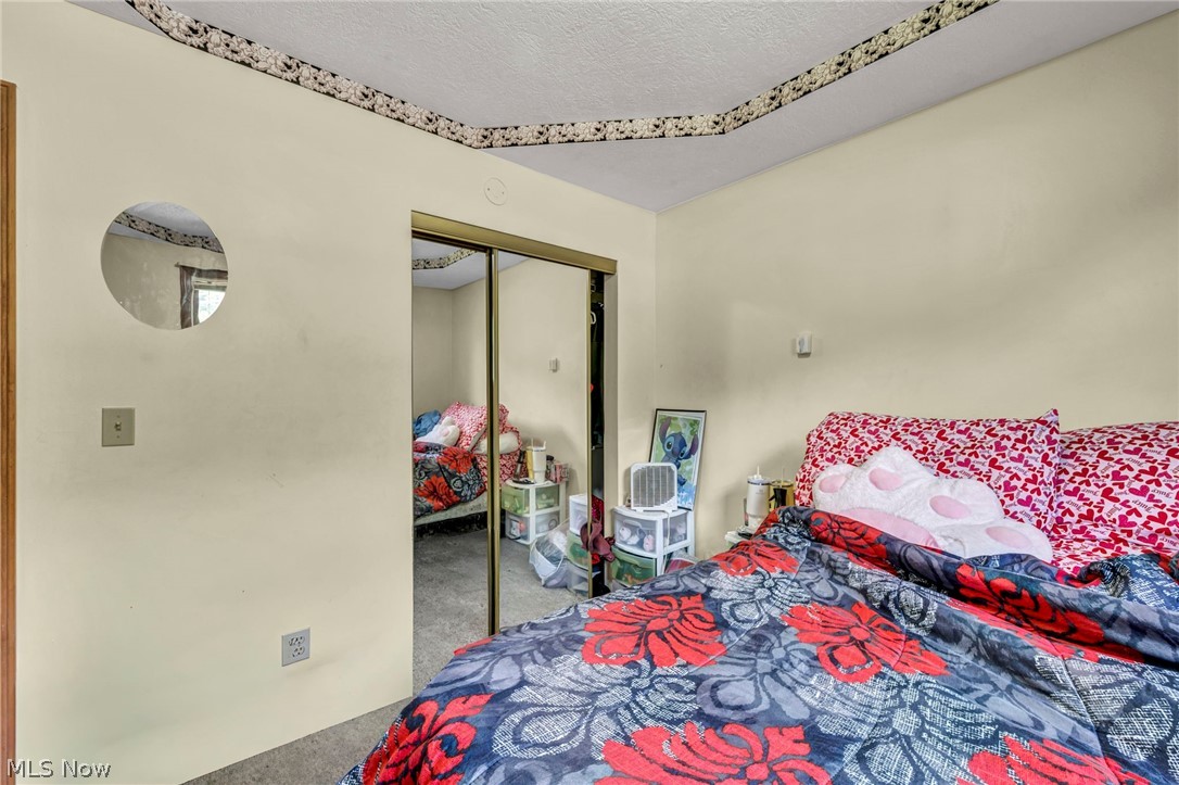 1202 Lawrence Road NE Canton OH 44705
