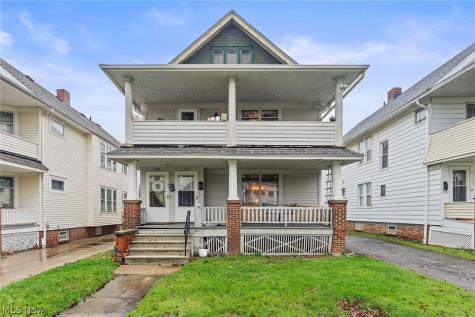 2161 Carabel Avenue Lakewood OH 44107