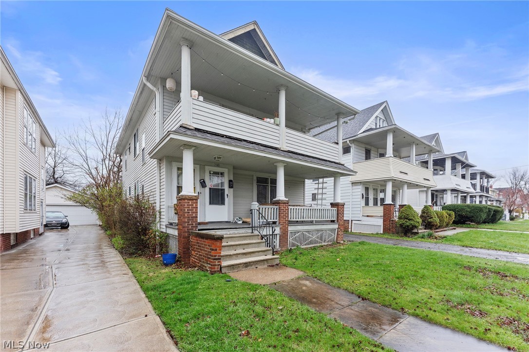 2161 Carabel Avenue Lakewood OH 44107