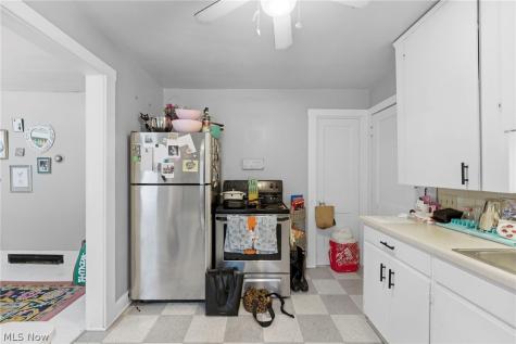 2161 Carabel Avenue Lakewood OH 44107