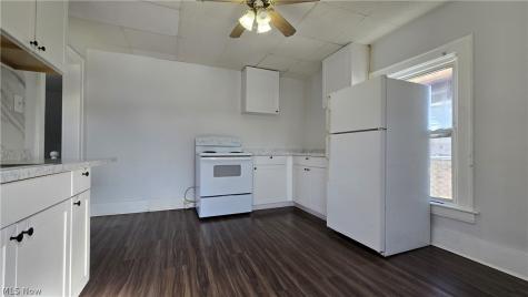 1516 Pennsylvania Avenue Steubenville OH 43952