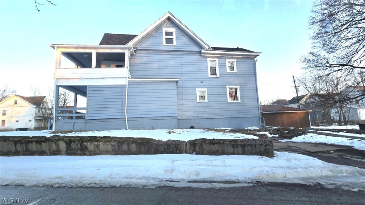 1516 Pennsylvania Avenue Steubenville OH 43952