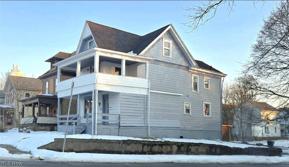 1516 Pennsylvania Avenue Steubenville OH 43952