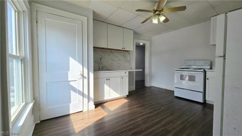 1516 Pennsylvania Avenue Steubenville OH 43952