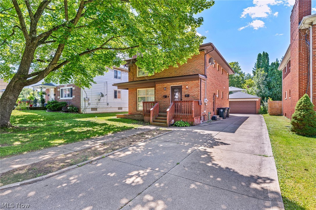 1768-1770 Liberty Drive Akron OH 44313