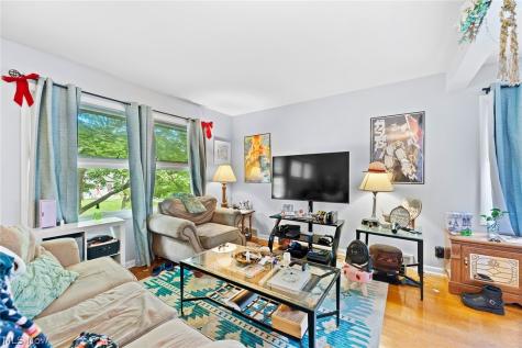 1768-1770 Liberty Drive Akron OH 44313