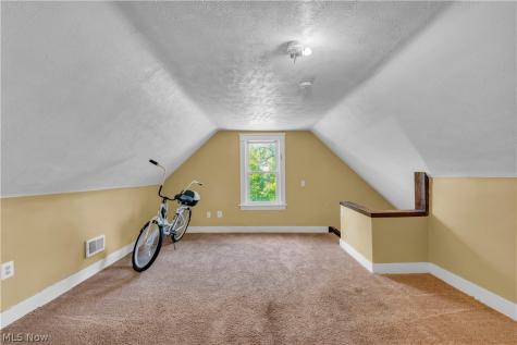 1108 E 143rd Street Cleveland OH 44110