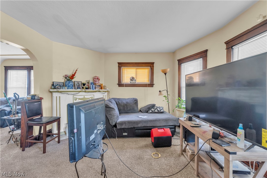 1108 E 143rd Street Cleveland OH 44110